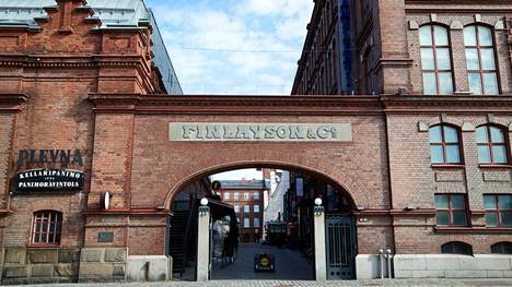 Tampere on punatiilinen entinen tekstiilitehtaiden kaupunki, kuten Manchester Englannissa.