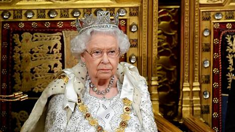 Kuningatar Elisabetin kuolema on otettu ristiriitaisesti vastaan Australian alkuperäisväestön keskuudessa. 