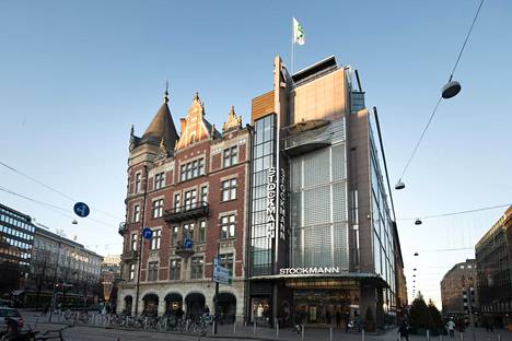 Stockmannin tavaratalo jatkaa toimintaansa ikonisessa rakennuksessa myös myynnin jälkeen.