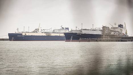 Venäjä kuljettaa kaasua tankkereille Siperiasta Zeebruggen satamaan Belgiaan. 