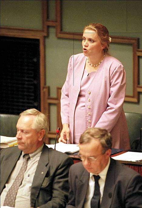 Päivi Räsänen kyselytunnilla syyskuussa 1996.