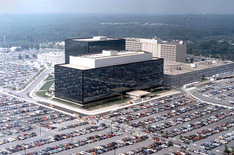 Yhdysvaltain NSA:n päämaja sijaitsee Marylandin osavaltiossa Fort Meadessa. 3301:tä on arveltu mm. NSA:n tavaksi rekrytoida uusia koodinmurtajia.