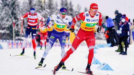 Lillehammerissa hiihdettiin miesten 4 x 7,5 km viesti sunnuntaina. Ruotsia ei näkynyt kärkitaistossa. 