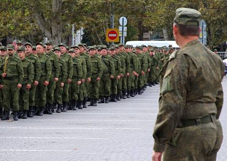 Venäjän armeijaan mobilisoituja reserviläisiä Sevastopolissa 27.9. 