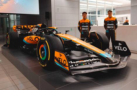 McLarenin kuljettajina alkavalla kaudella toimivat Lando Norris ja Oscar Piastri.