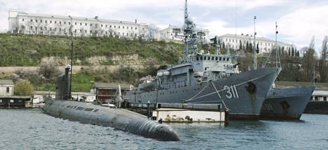 Krimin niemimaan länsiosassa sijaitsevaan Sevastopolin satamaan tukeutuva Venäjän Mustanmeren laivasto saisi lähtöpassit, jos Yhdysvallat antaa Ukrainan käyttöön GLSDB-asejärjestelmän. 
