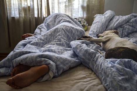 Riittävä uni on monessa mielessä olennaista. Se vaikuttaa myös painonhallintaan.