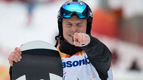 Matti Suur-Hamari voitti uransa neljännen maailmanmestaruuden. Hän on voittanut urallaan myös lumilautacrossin olympiakultaa ja banked slalomin olympiapronssia.