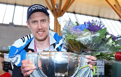 Marko Anttila johdatti kapteenina Suomen jääkiekon maailmanmestaruuteen.
