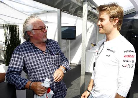 Isä oli F1-radoilla nopeampi kuin poika Rosbergin perheessä. Näin on asian laita Autosportin mielestä.