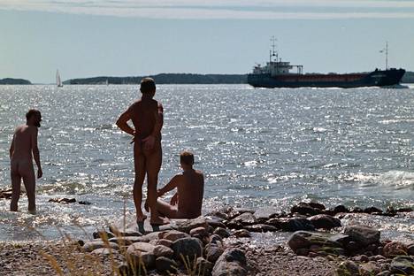 Tässä ovat Suomen naturistirannat ja vinkit ensikertalaiselle – nudistina  viihtyvä Juha paljastaa rannalla tapahtuneen yllätyksen: ”Oho, kappas” -  Matkat - Ilta-Sanomat