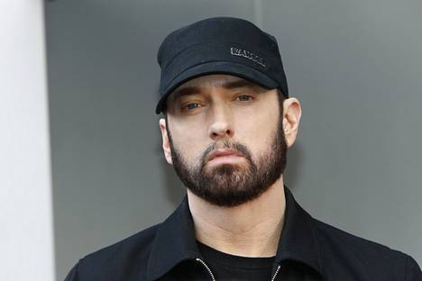 Räppäri Eminem, oikealta nimeltään Marshall Mathers, teki läpimurtonsa vuonna 1999, kun The Slim Shady LP -albumi julkaistiin.