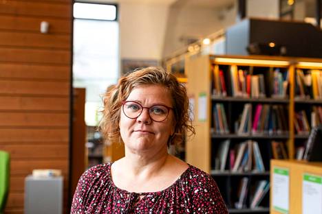 Paimion kirjasto- ja kulttuurijohtaja Laura Lankinen joutui tekemään päätöksen omatoimikirjaston sulkemisesta.