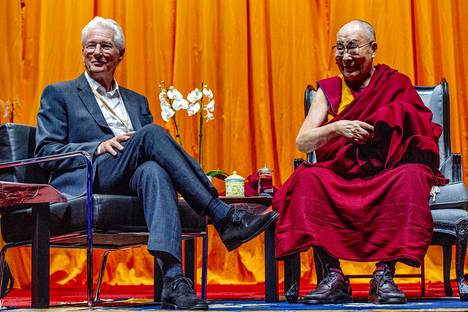 Richard Gere tapasi Dalai Laman viikonloppuna.