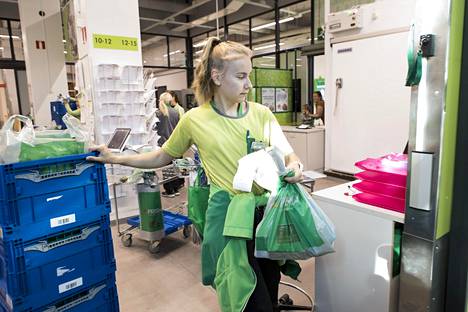 Vältän tuonne menemistä” – yhä useampi sivuuttaa ruokakaupan jonot ja  hoitaa ostokset netissä - Taloussanomat - Ilta-Sanomat