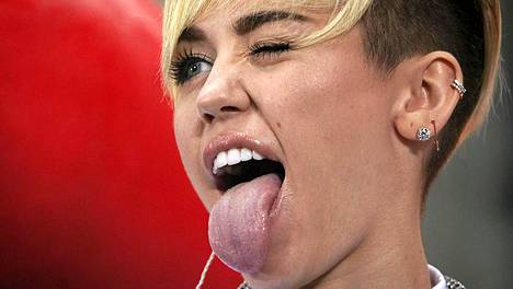 Miley Cyrus Pornoteollisuuteen Viihde Ilta Sanomat