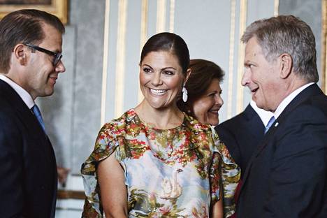Presidentti Niinistö tapasi prinssi Danielin ja kruununprinsessa Victorian myös vuonna 2017.