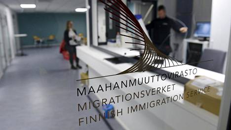 Keskuskauppakamarin Mauri Kotamäen mukaan kouluttautuneenkin maahanmuuttajan voi olla vaikea saada selvää Maahanmuuttoviraston byrokratian ohjeista.