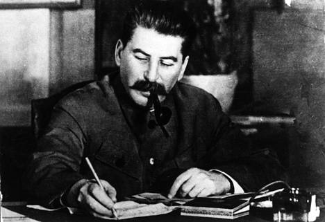 Venäjällä on meneillään Stalinin tekojen valkopesu, sillä se hyödyttää Putinin hallintoa.