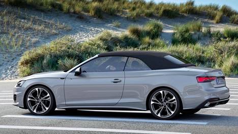 Savolainen kuluttaja hankki käytettynä Audi A5 -avoauton, josta tuli riesa. Kuvassa huomattavasti tuoreempi vuosimalli. 