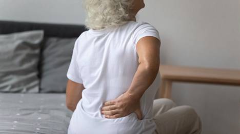 Ilman hoitoa liikatoiminta aiheuttaa usein osteoporoosia, munuaisten vajaatoimintaa tai kivuliasta virtsakivitautia.