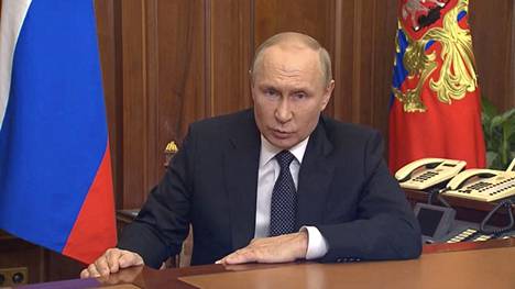 Venäjän presidentti Vladimir Putin ilmoitti ”osittaisesta liikekannallepanosta” keskiviikkoaamuna pitämässään puheessa. Lauantaina hän allekirjoitti lakimuutoksen, jonka myötä esimerkiksi palveluksesta kieltäytyminen voi johtaa 10 vuoden vankeustuomioon.