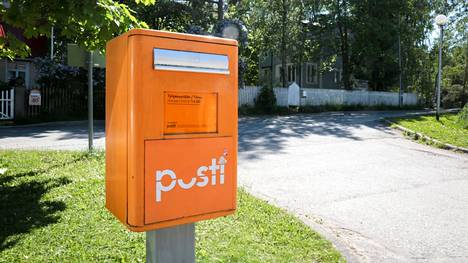 Postin kirjelaatikko on joutunut ilkivallan kohteeksi Espoossa. Kuvituskuva.