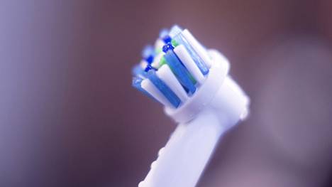 Hampaiden reikiintyminen voi alkaa kuusikymppisenä uudelleen.