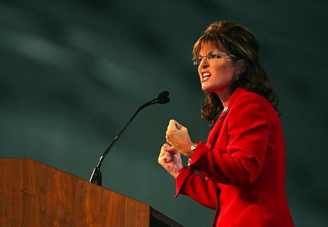 Alaskan kuvernööri Sarah Palin oli republikaanien John McCainin varapresidenttiehdokas vuoden 2008 presidentinvaaleissa. Palin on tehnyt urallaan monta kertaa historiaa: Hän oli valituksi tullessaan paitsi Alaskan nuorin kuvernööri, myös osavaltionsa ensimmäinen naiskuvernööri.