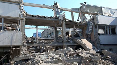 Yliopiston rakennuksia tuhoutui Harkovassa Venäjän tekemässä iskussa.