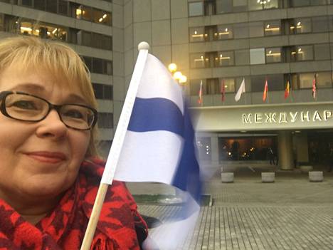 В 2017 году Арья Паананен была одной из журналистов, которым довелось следить за большой пресс-конференцией Владимира Путина в Москве. Финский флаг был включен как привлекающий внимание, но в то время очереди на вопросы не было.