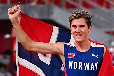 Sami Itani ehdotti Tokion olympiakisojen alla Helsingin Sanomissa nykymuotoisia olympiakisoja lakkautettaviksi. Hän korostaa kuitenkin, että jokainen nuori urheilija on vapaa haaveilemaan vaikka samasta kuin Jakob Ingebrigtsen, joka Tokiossa voitti 20-vuotiaana 1500 metrin juoksun.