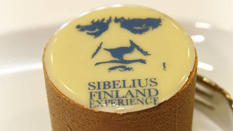 Sibelius-leivoksessa nähdään mestarisäveltäjän tutut kasvot.
