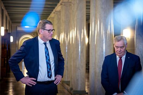 Eduskunnan puhemies Matti Vanhanen ja varapuhemies Antti Rinne tapasivat eduskunnassa Unkarin valtuuskunnan.