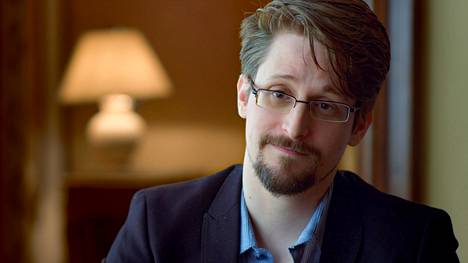 Edward Snowdenista tuli maailman tunnetuin tietovuotaja, kun hän paljasti Yhdysvaltojen maailmanlaajuisen joukkovalvonnan 2013.
