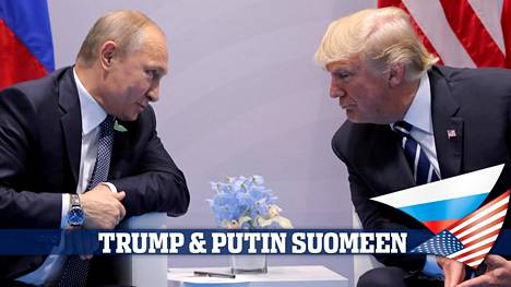 Vladimir Putin ja Donald Trump tapasivat vuosi sitten heinäkuussa Hampurissa. G20-kokouksen illallisella presidentit keskustelivat yksinomaan Putinin tulkin välityksellä.