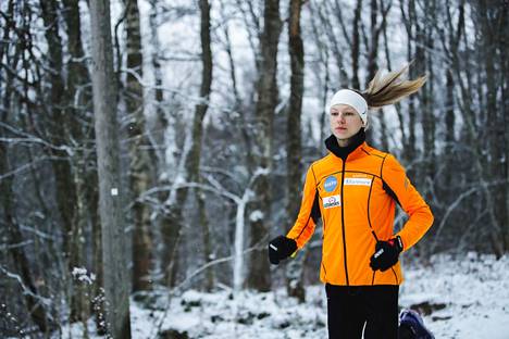 Eveliina Piippo on kotoisin Tampereen kyljestä Pirkkalasta, jonka lenkkimaastoista hän pitää erittäin paljon.