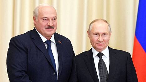 Venäjän presidentti Vladimir Putin sanoo sopineensa Valko-Venäjän presidentin Aljaksandr Lukashenkan kanssa ydinaseiden sijoittamisesta Valko-Venäjälle. Arkistokuva.
