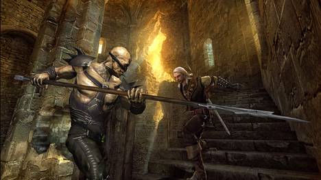 The Witcher laittaa pelaajan ohjaamaan legendaarista hirviönmetsästäjää Geralt Rivialaista.