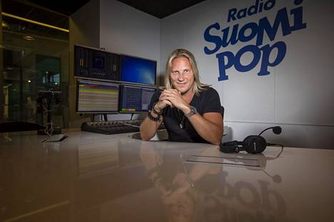 Sami Kuronen on juontanut myös Radio Suomipopilla.