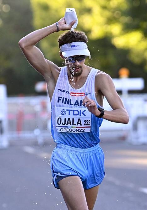 Miesten 35 kilometrin kävely kilpaillaan tiistaina 16.8. Kuvassa Aleksi Ojala.