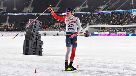 Johannes Hösflot Kläbo halusi jälleen tulla kilpailemaan Helsingin olympiastadionille, jossa hiihdetään kovatasoinen sprintti ennen Lahden maailmancupia.
