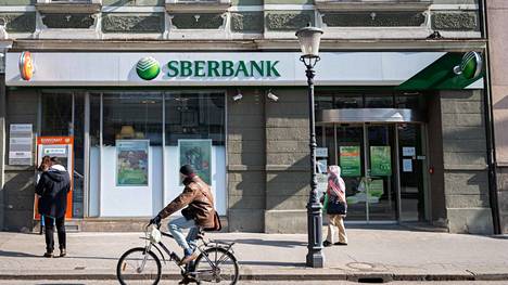 Sperbankin konttori Slovenian pääkaupungissa Ljubljanassa.