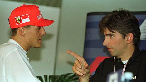Michael Schumacher ja Damon Hill kävivät kovia taisteluita mestaruudesta 90-luvulla.