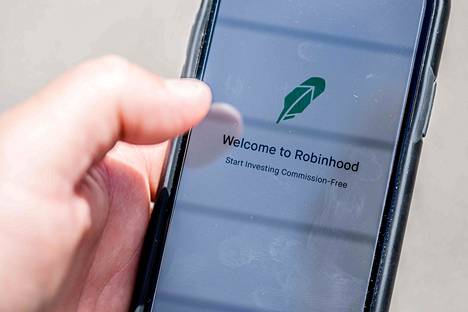 Robinhood-sovellus houkuttelee ”kasinomaisuudellaan”. Sijoitusapplikaatiolla on jo 13 miljoonaa käyttäjää.