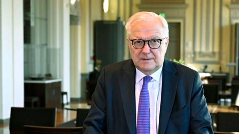 Suomen Pankin pääjohtajan Olli Rehnin mukaan julkista taloutta pitää tasapainottaa, jotta hyvinvointivaltion perusta kyetään turvaamaan myös tuleville sukupolville.