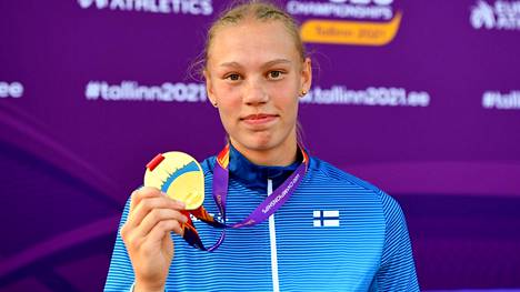 Saga Vanninen voitti nuorten EM-kultaa Tallinnassa heinäkuun puolivälissä. 