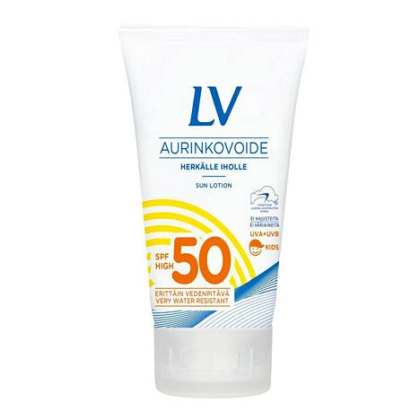 LV Aurinkovoide SPF 50 on helposti levittyvä ja nopeasti imeytyvä aurinkovoide, joka kosteuttaa ja hoitaa ihoa jättämättä tahmeaa tunnetta. Sopii sekä vartalolle että kasvoille ja pitää vettä. 10,90 € / 75 ml.