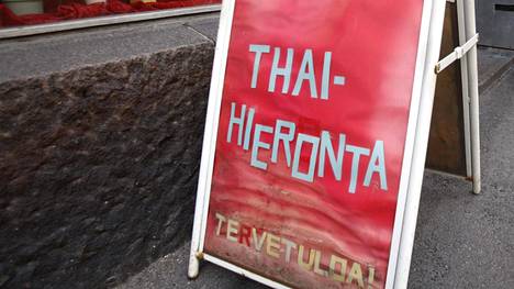 Thaimaalaisnainen joutui ravintolan sijaan hierontapaikkaan, jossa hänen piti tarjota seksipalveluita.