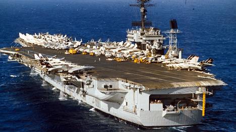 USS Kitty Hawk ehti palvella Yhdysvaltain laivastoa yli 50 vuoden ajan.